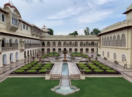 Agra Luxury Tour Package 